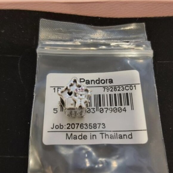 Auth PANDORA STERLING SILVER GINGERBREAD HOUSE CHARM 792823C01 *2023 COLLECTION* - Picture 4 of 12